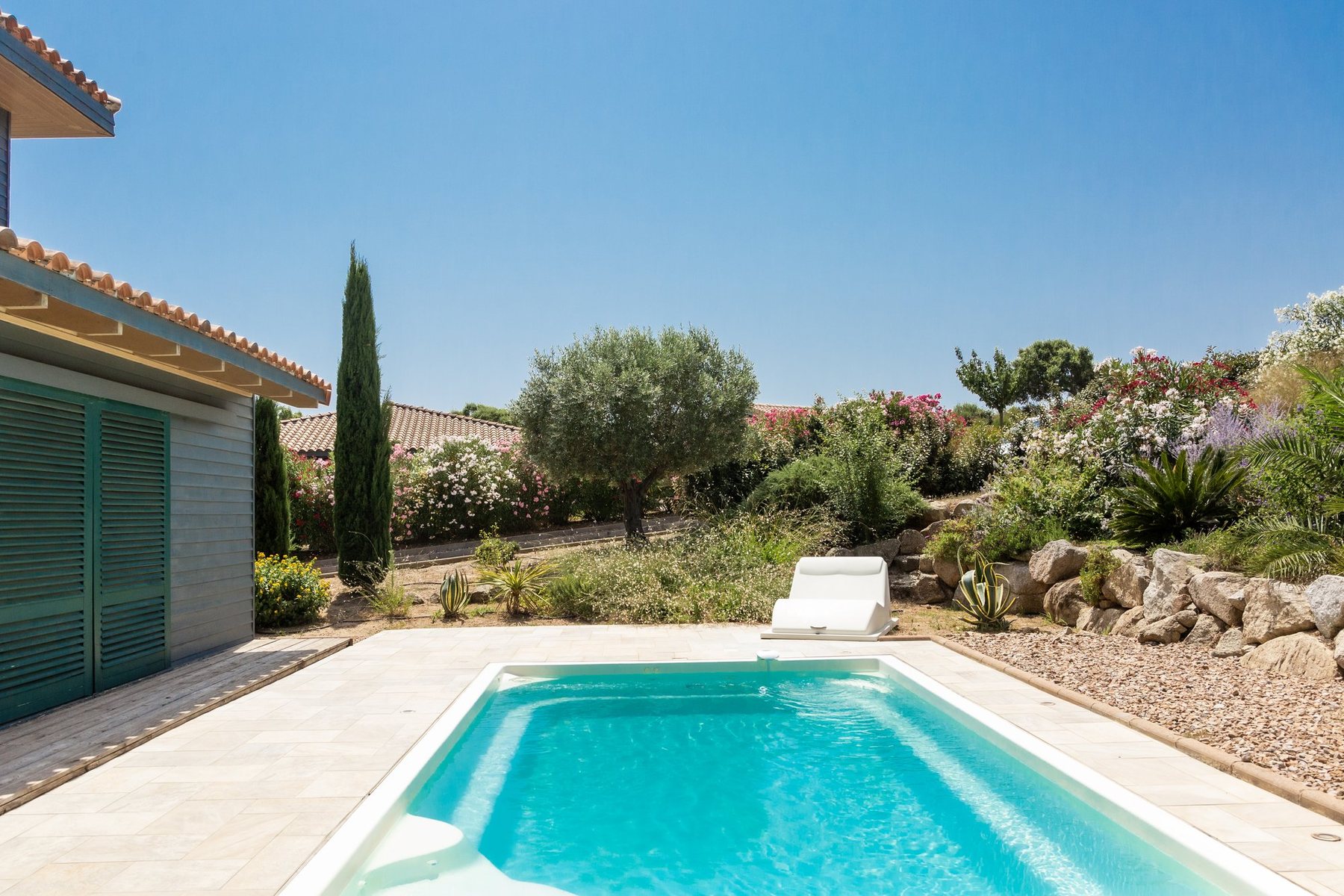 Les Oliviers — at dusk, villa with a private pool in Figari